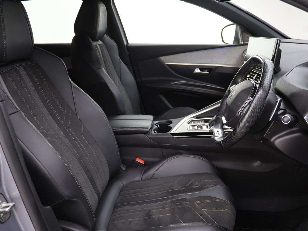 2022 PEUGEOT 3008 2022 PEUGEOT 3008