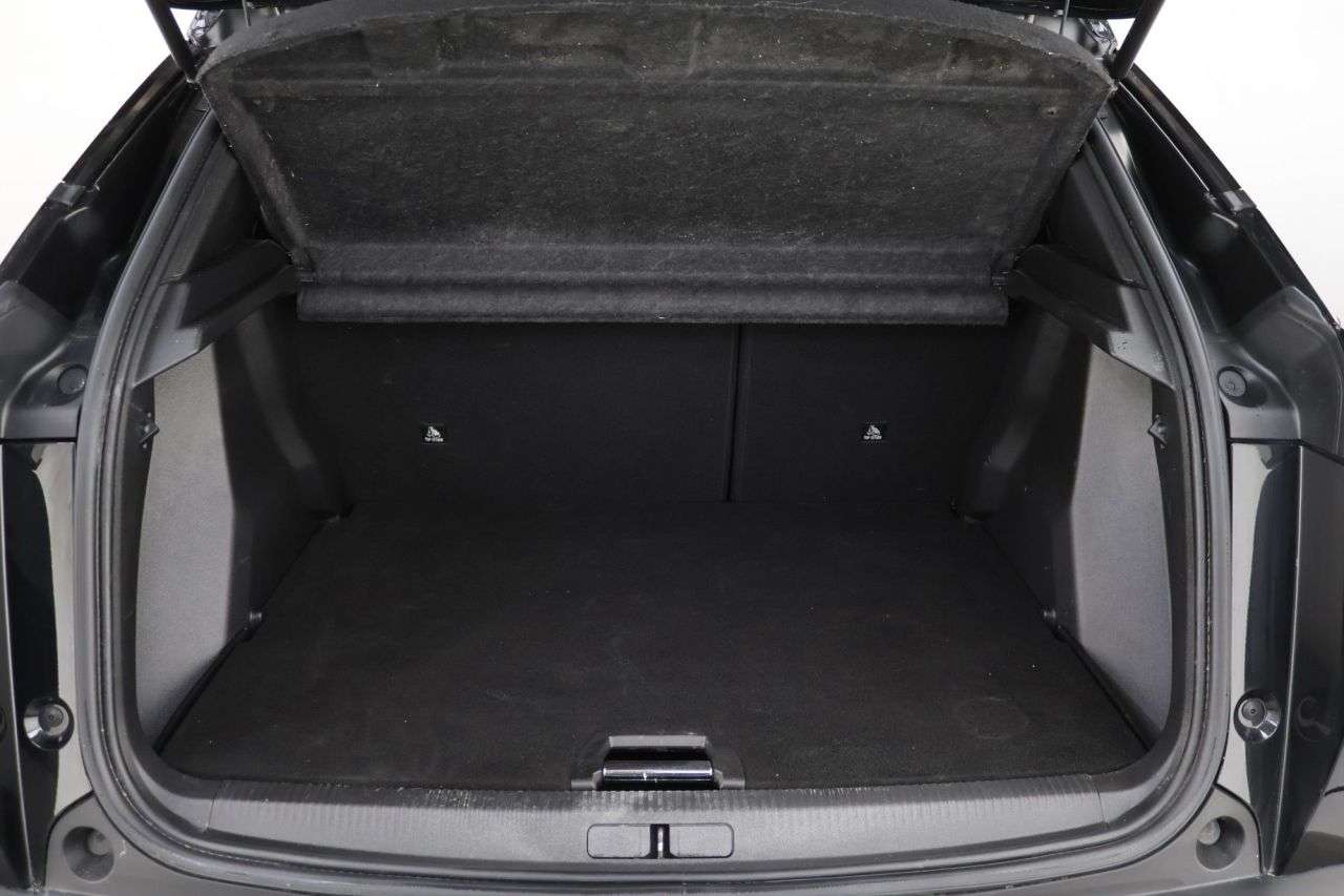 2024 PEUGEOT 2008 2024 PEUGEOT 2008