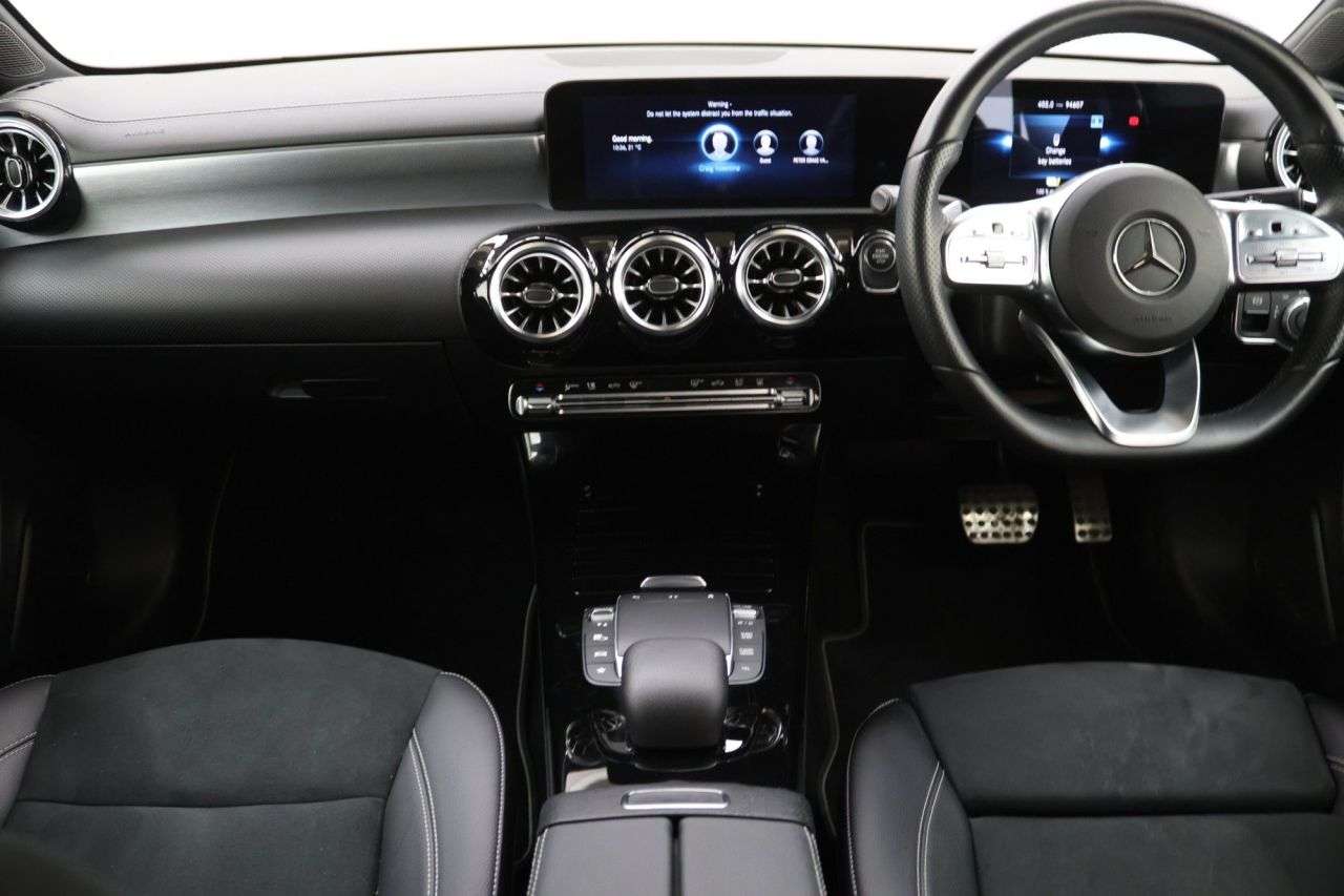 2022 MERCEDES-BENZ A CLASS 2022 MERCEDES-BENZ A CLASS