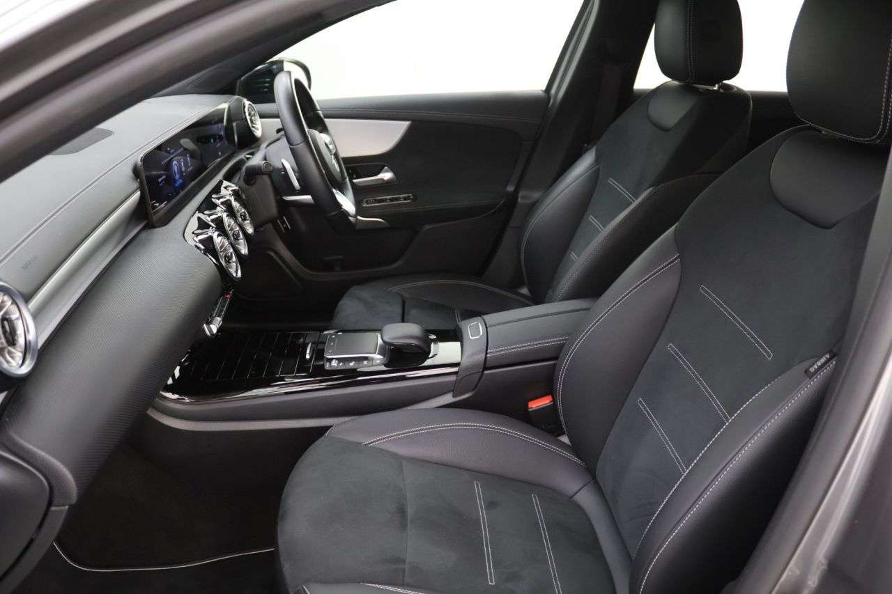 2022 MERCEDES-BENZ A CLASS 2022 MERCEDES-BENZ A CLASS