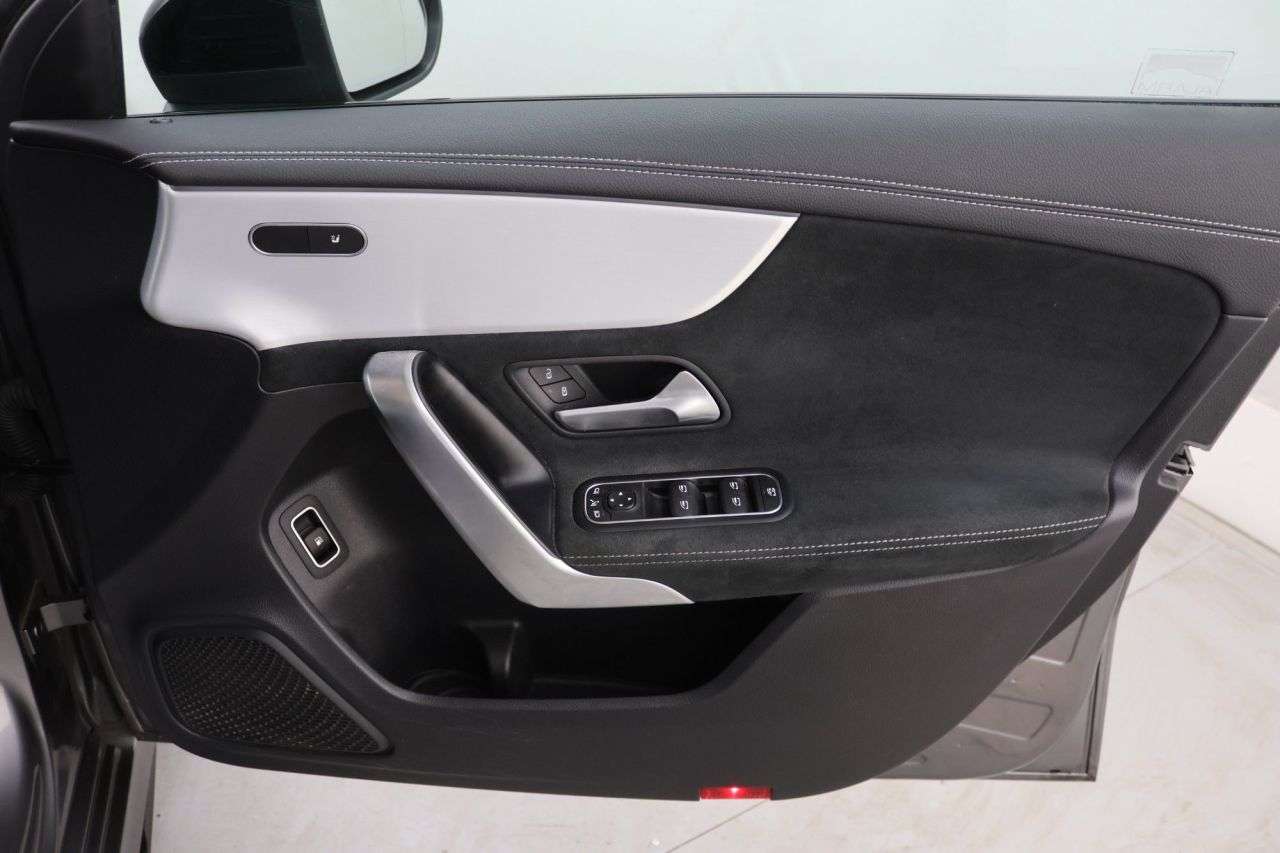 2022 MERCEDES-BENZ A CLASS 2022 MERCEDES-BENZ A CLASS