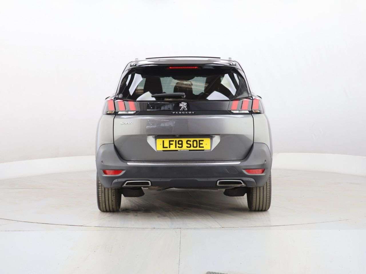 2019 PEUGEOT 5008 2019 PEUGEOT 5008