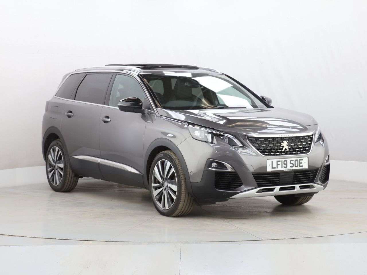 A 2019 PEUGEOT 5008 1.2 PureTech GT Line Premium SUV 5dr Petrol Manual Euro 6 (s/s) (130 ps) A 2019 PEUGEOT 5008 1.2 PureTech GT Line Premium SUV 5dr Petrol Manual Euro 6 (s/s) (130 ps)