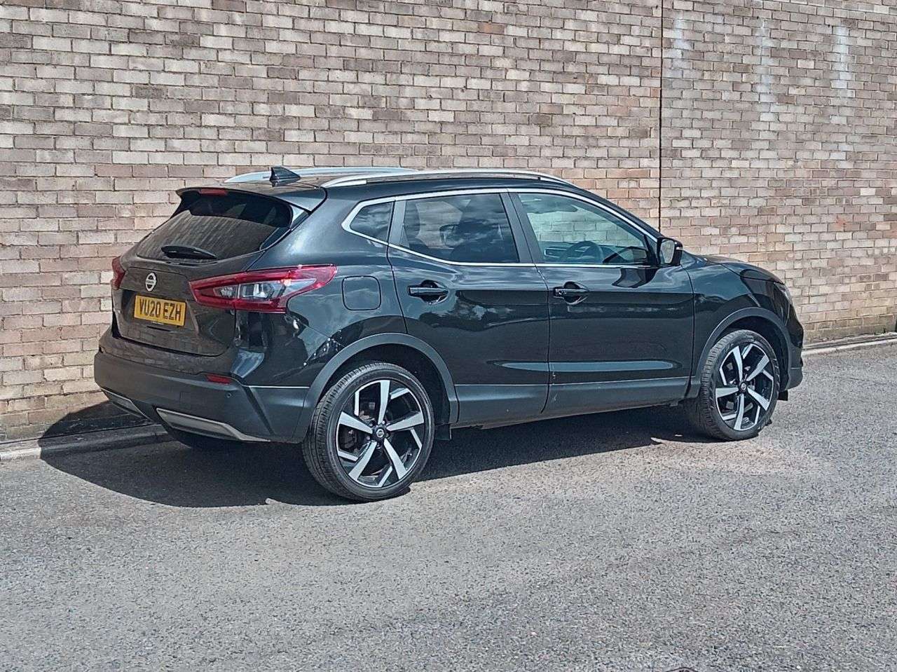 A 2020 NISSAN QASHQAI 1.3 DIG-T Tekna SUV 5dr Petrol Manual Euro 6 (s/s) (140 ps) A 2020 NISSAN QASHQAI 1.3 DIG-T Tekna SUV 5dr Petrol Manual Euro 6 (s/s) (140 ps)