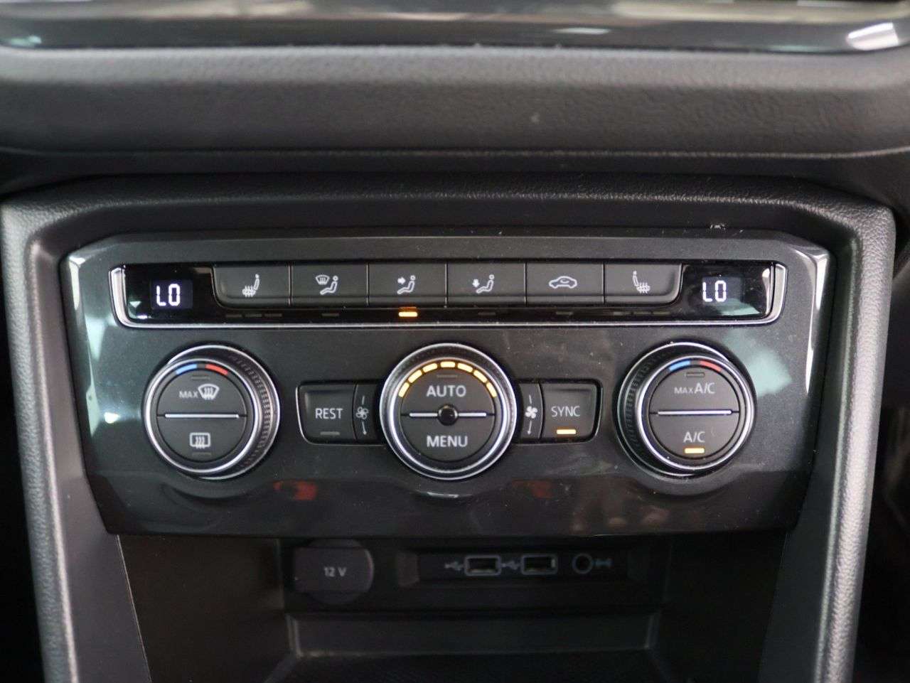 2019 VOLKSWAGEN TIGUAN 2019 VOLKSWAGEN TIGUAN