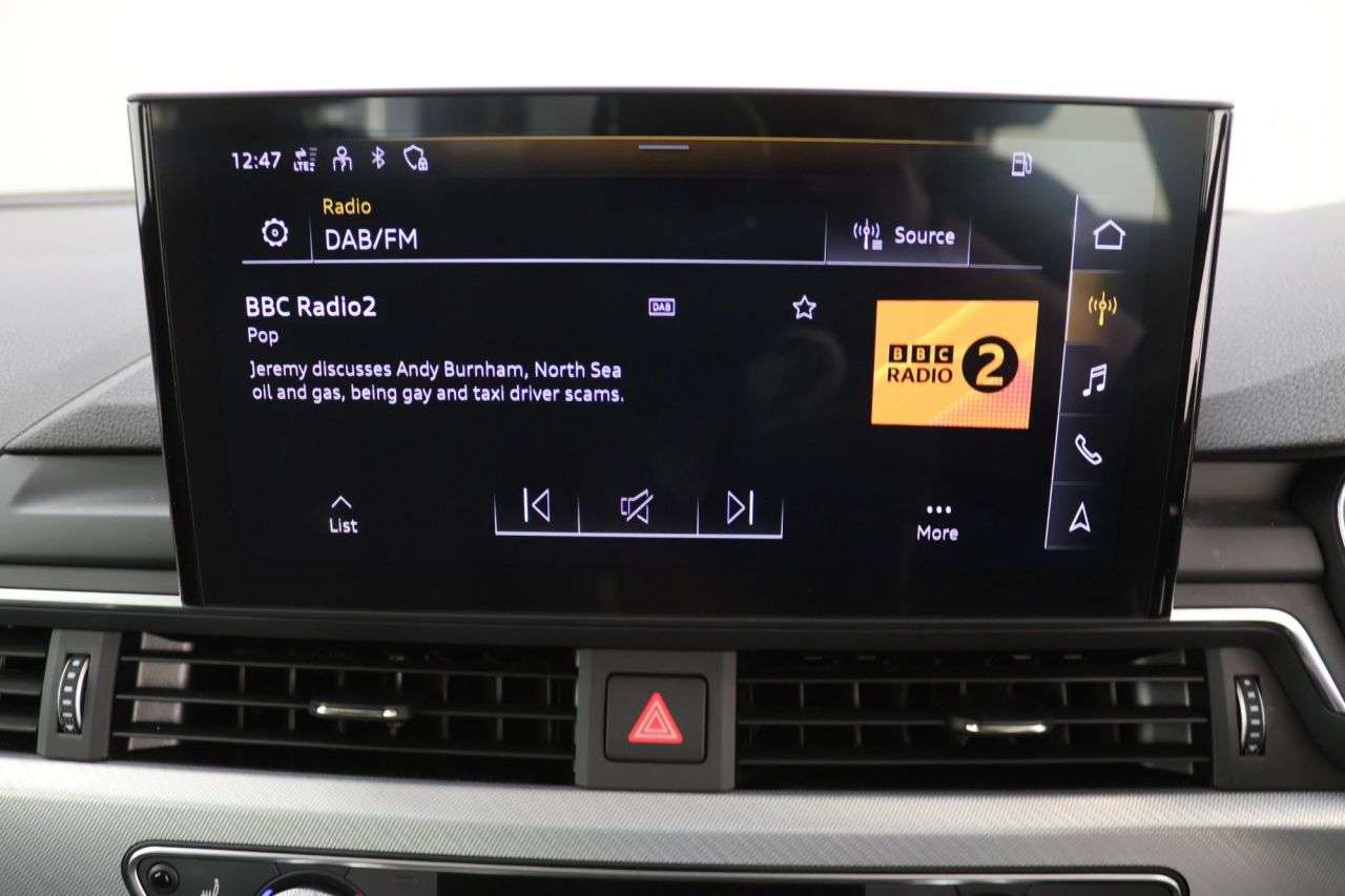 2022 AUDI A4 2022 AUDI A4