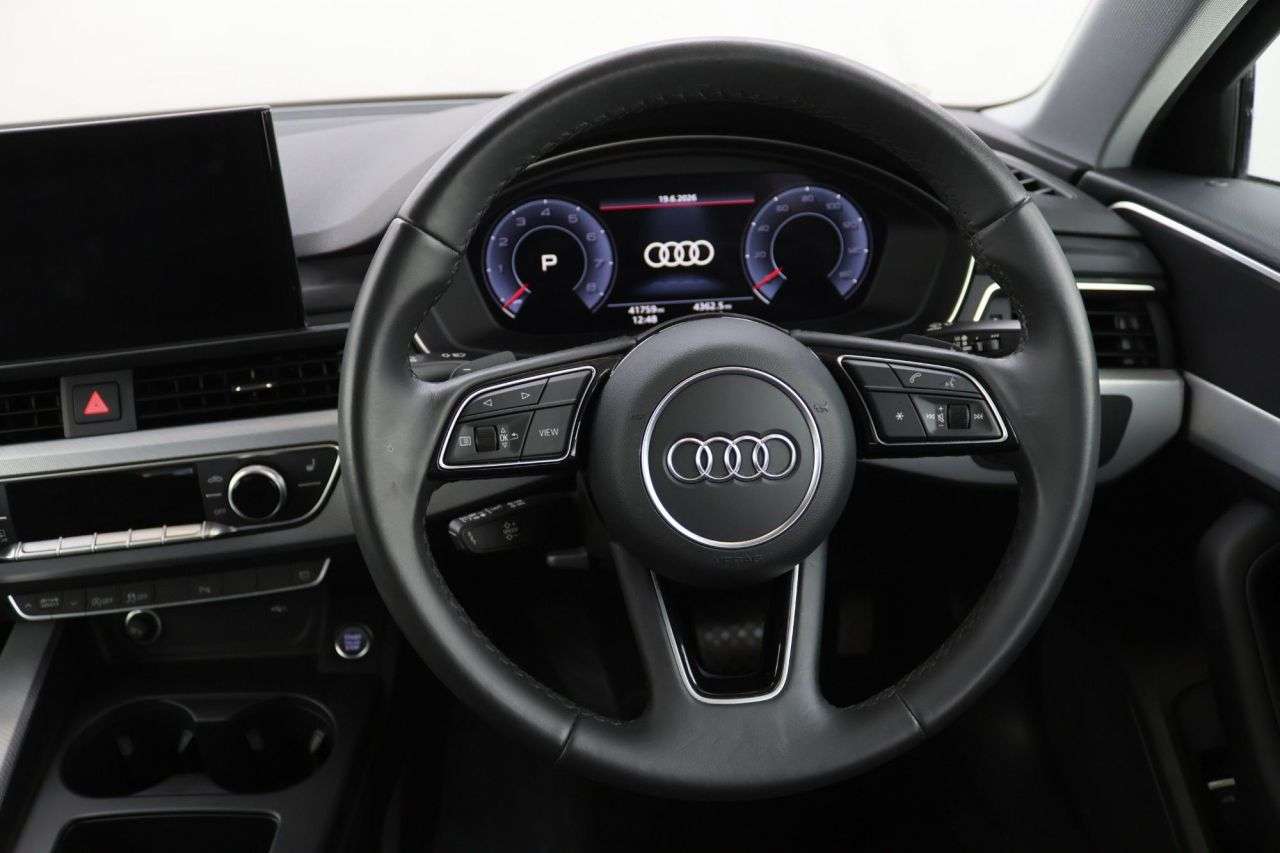 2022 AUDI A4 2022 AUDI A4