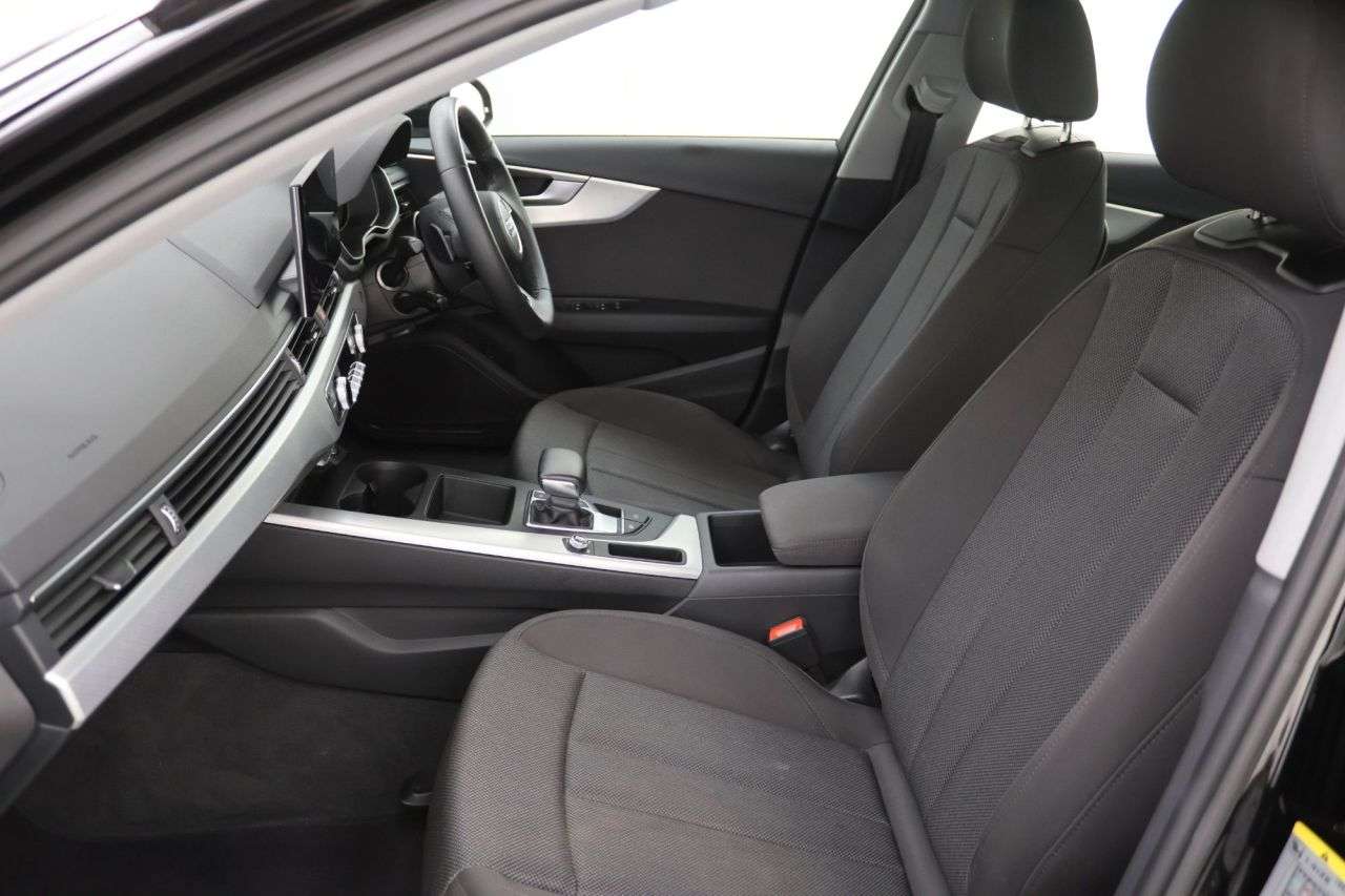 2022 AUDI A4 2022 AUDI A4