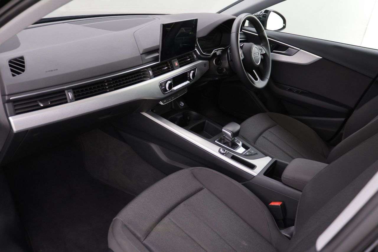 2022 AUDI A4 2022 AUDI A4