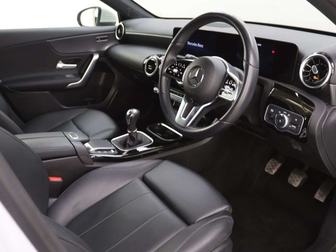 2021 MERCEDES-BENZ A CLASS 2021 MERCEDES-BENZ A CLASS