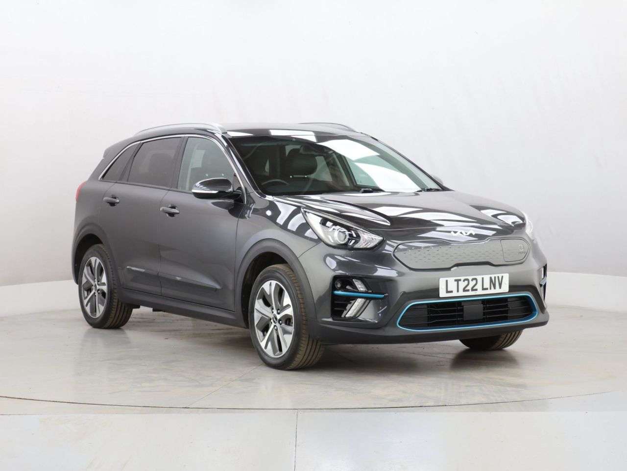 A 2022 KIA NIRO 64kWh 2 SUV 5dr Electric Auto (201 bhp) A 2022 KIA NIRO 64kWh 2 SUV 5dr Electric Auto (201 bhp)