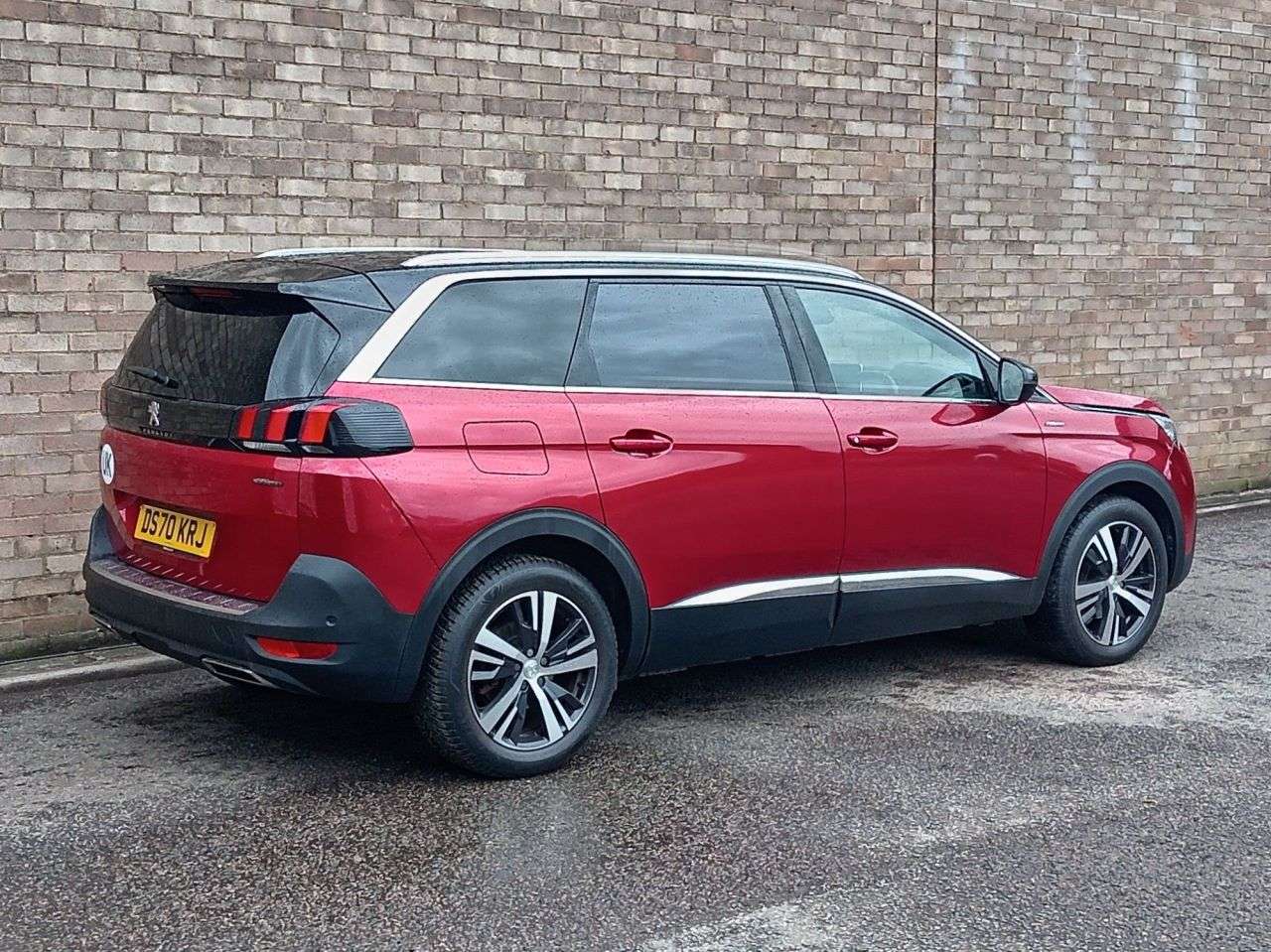 2020 PEUGEOT 5008 2020 PEUGEOT 5008