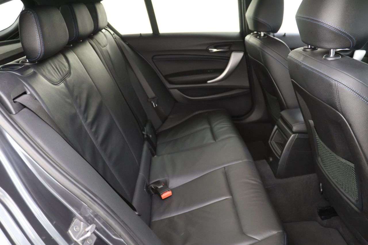 2019 BMW 1 SERIES 2019 BMW 1 SERIES