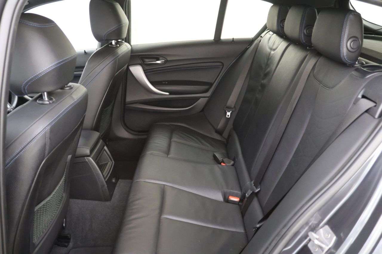 2019 BMW 1 SERIES 2019 BMW 1 SERIES