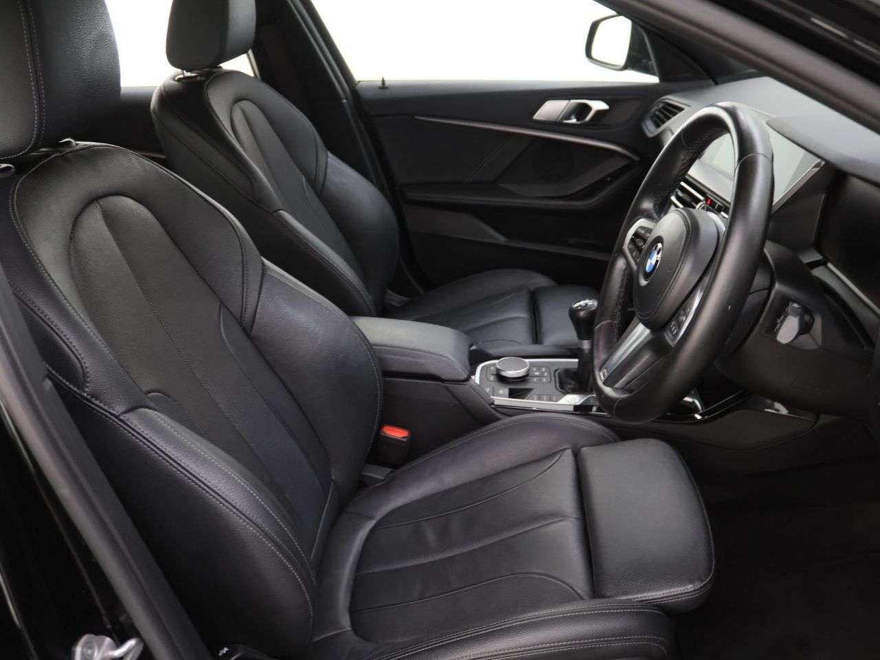 2021 BMW 1 SERIES 2021 BMW 1 SERIES
