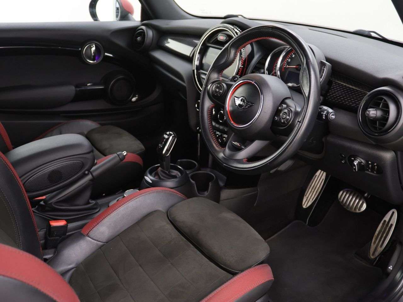 2018 MINI HATCH 2018 MINI HATCH