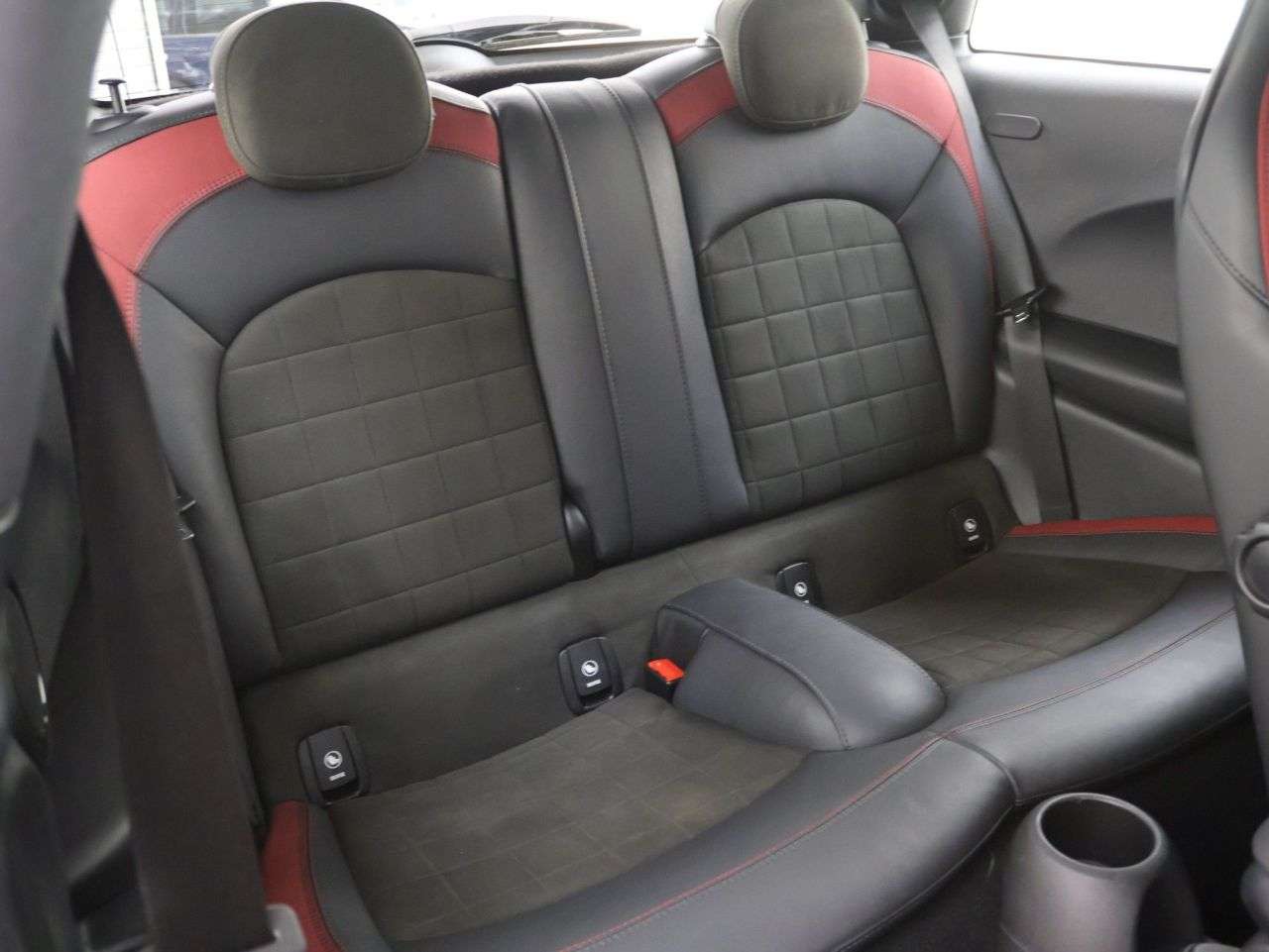 2018 MINI HATCH 2018 MINI HATCH