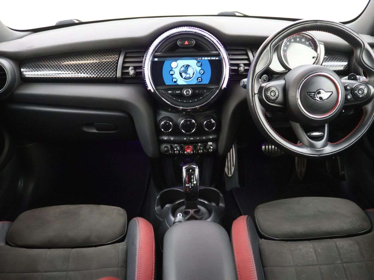 2018 MINI HATCH 2018 MINI HATCH
