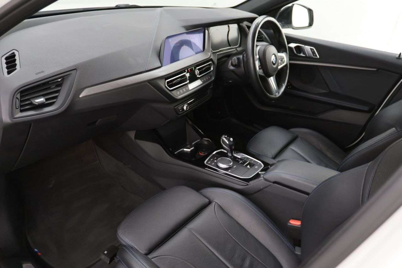 2019 BMW 1 SERIES 2019 BMW 1 SERIES