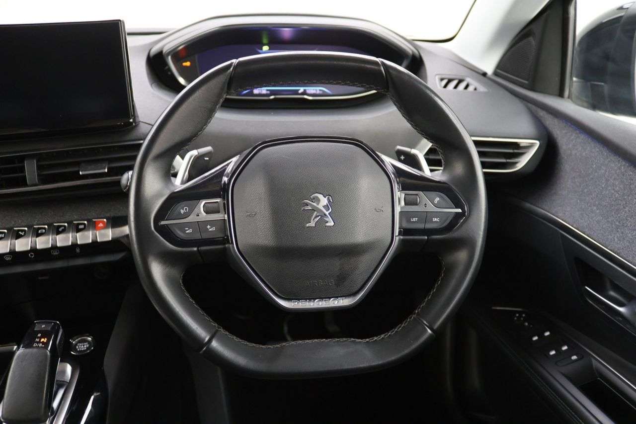 2022 PEUGEOT 3008 2022 PEUGEOT 3008