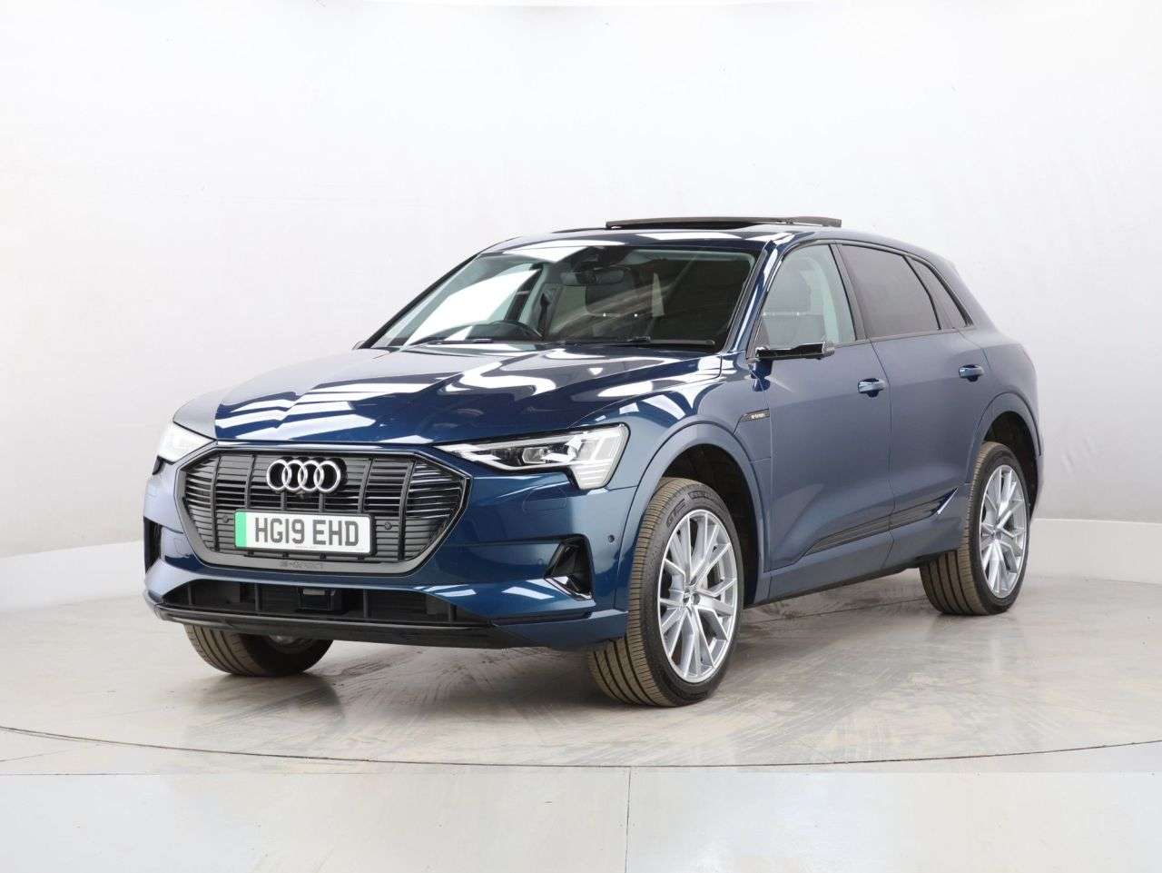 2019 AUDI E-TRON 2019 AUDI E-TRON