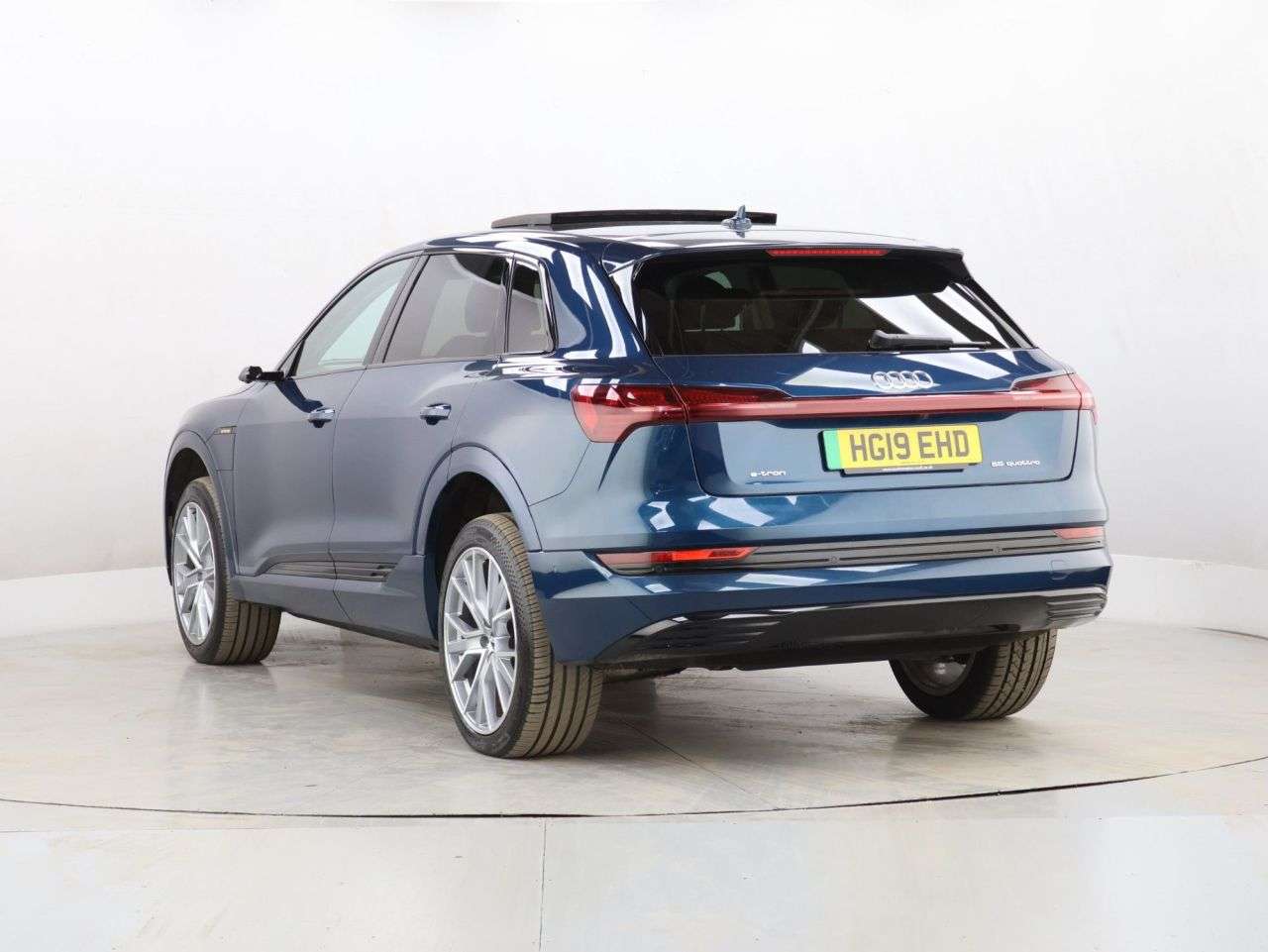 2019 AUDI E-TRON 2019 AUDI E-TRON