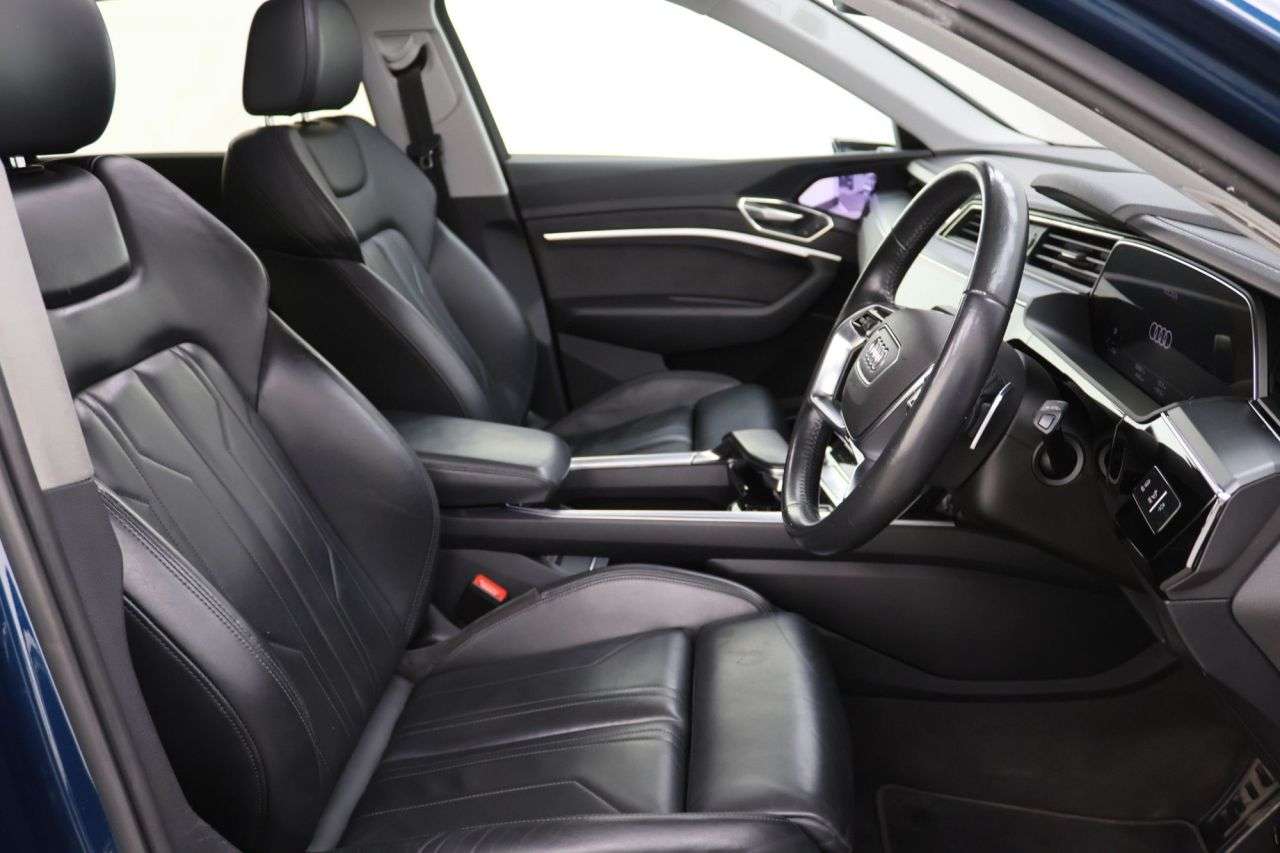 2019 AUDI E-TRON 2019 AUDI E-TRON