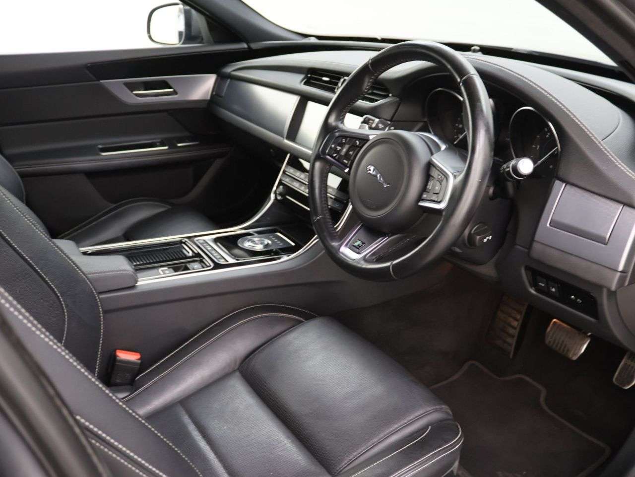 2019 JAGUAR XF 2019 JAGUAR XF