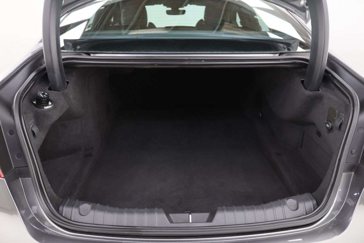 2019 JAGUAR XF 2019 JAGUAR XF