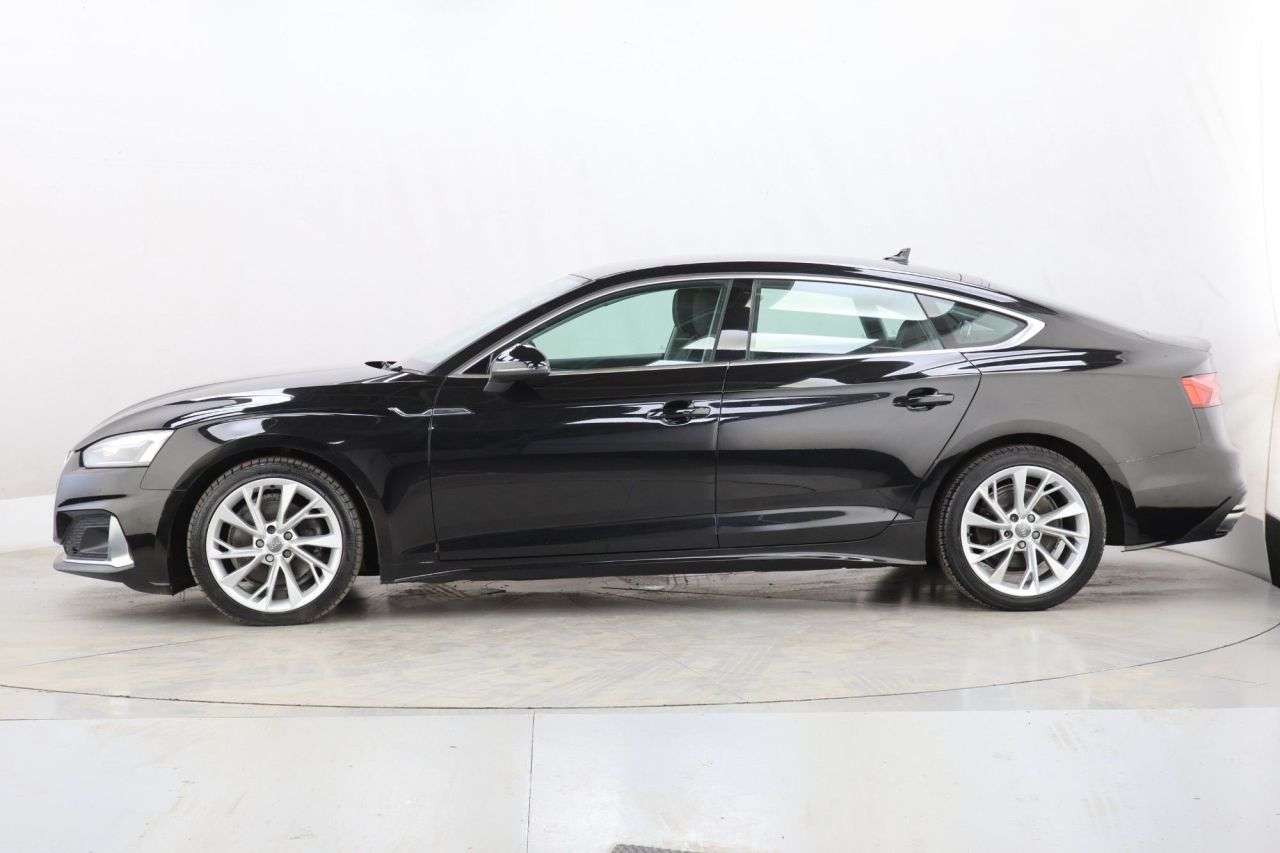 2021 AUDI A5 2021 AUDI A5