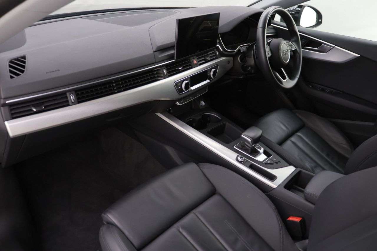 2021 AUDI A5 2021 AUDI A5