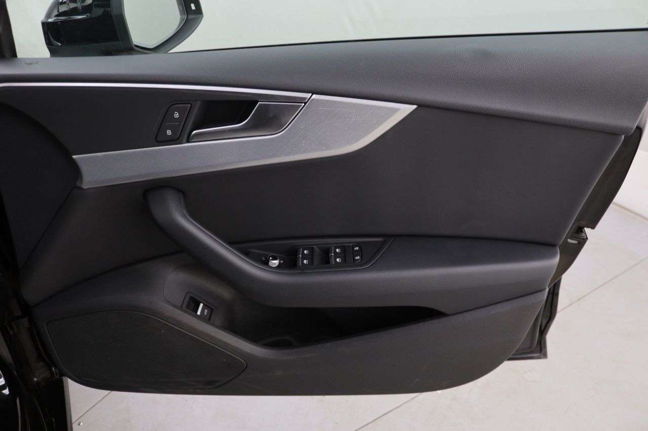 2021 AUDI A5 2021 AUDI A5