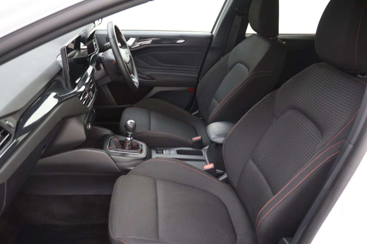 2023 FORD FOCUS 2023 FORD FOCUS