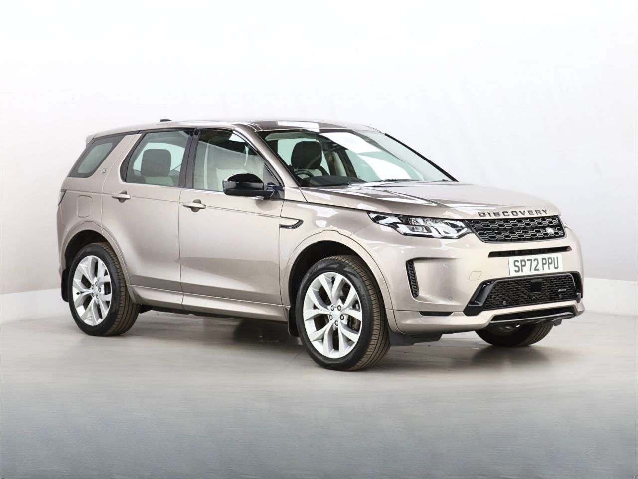 A 2022 LAND ROVER DISCOVERY SPORT 1.5 P300e 12.2kWh Urban Edition SUV 5dr Petrol Plug-in Hybrid Auto 4WD Euro A 2022 LAND ROVER DISCOVERY SPORT 1.5 P300e 12.2kWh Urban Edition SUV 5dr Petrol Plug-in Hybrid Auto 4WD Euro