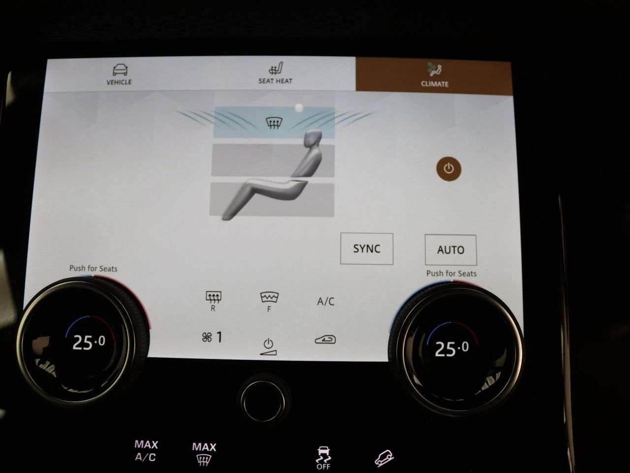 2022 LAND ROVER RANGE ROVER VELAR 2022 LAND ROVER RANGE ROVER VELAR