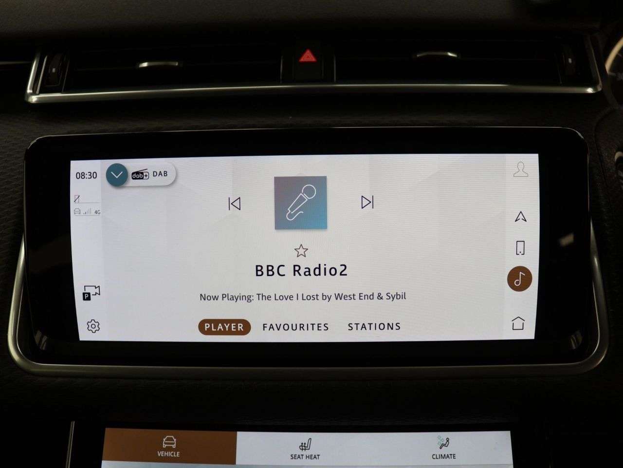 2022 LAND ROVER RANGE ROVER VELAR 2022 LAND ROVER RANGE ROVER VELAR