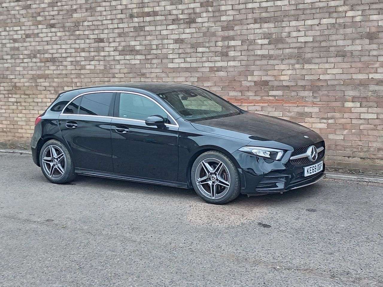 A 2020 MERCEDES-BENZ A CLASS 1.3 A200 AMG Line Hatchback 5dr Petrol 7G-DCT Euro 6 (s/s) (163 ps) A 2020 MERCEDES-BENZ A CLASS 1.3 A200 AMG Line Hatchback 5dr Petrol 7G-DCT Euro 6 (s/s) (163 ps)