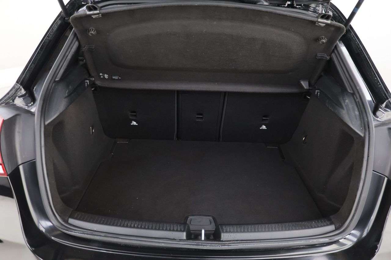 2020 MERCEDES-BENZ A CLASS 2020 MERCEDES-BENZ A CLASS