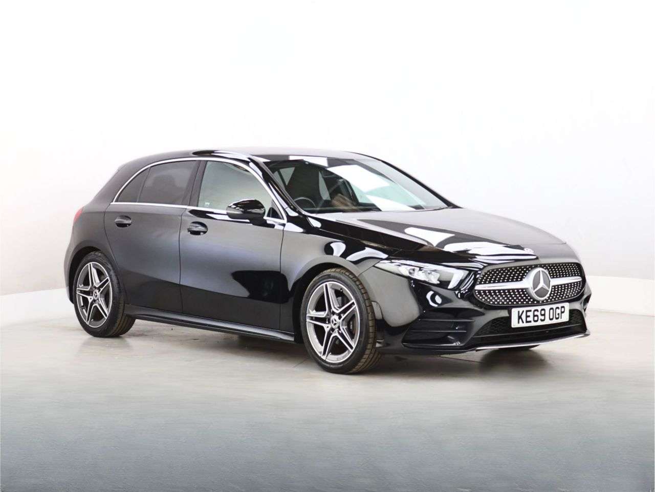 A 2020 MERCEDES-BENZ A CLASS 1.3 A200 AMG Line Hatchback 5dr Petrol 7G-DCT Euro 6 (s/s) (163 ps) A 2020 MERCEDES-BENZ A CLASS 1.3 A200 AMG Line Hatchback 5dr Petrol 7G-DCT Euro 6 (s/s) (163 ps)