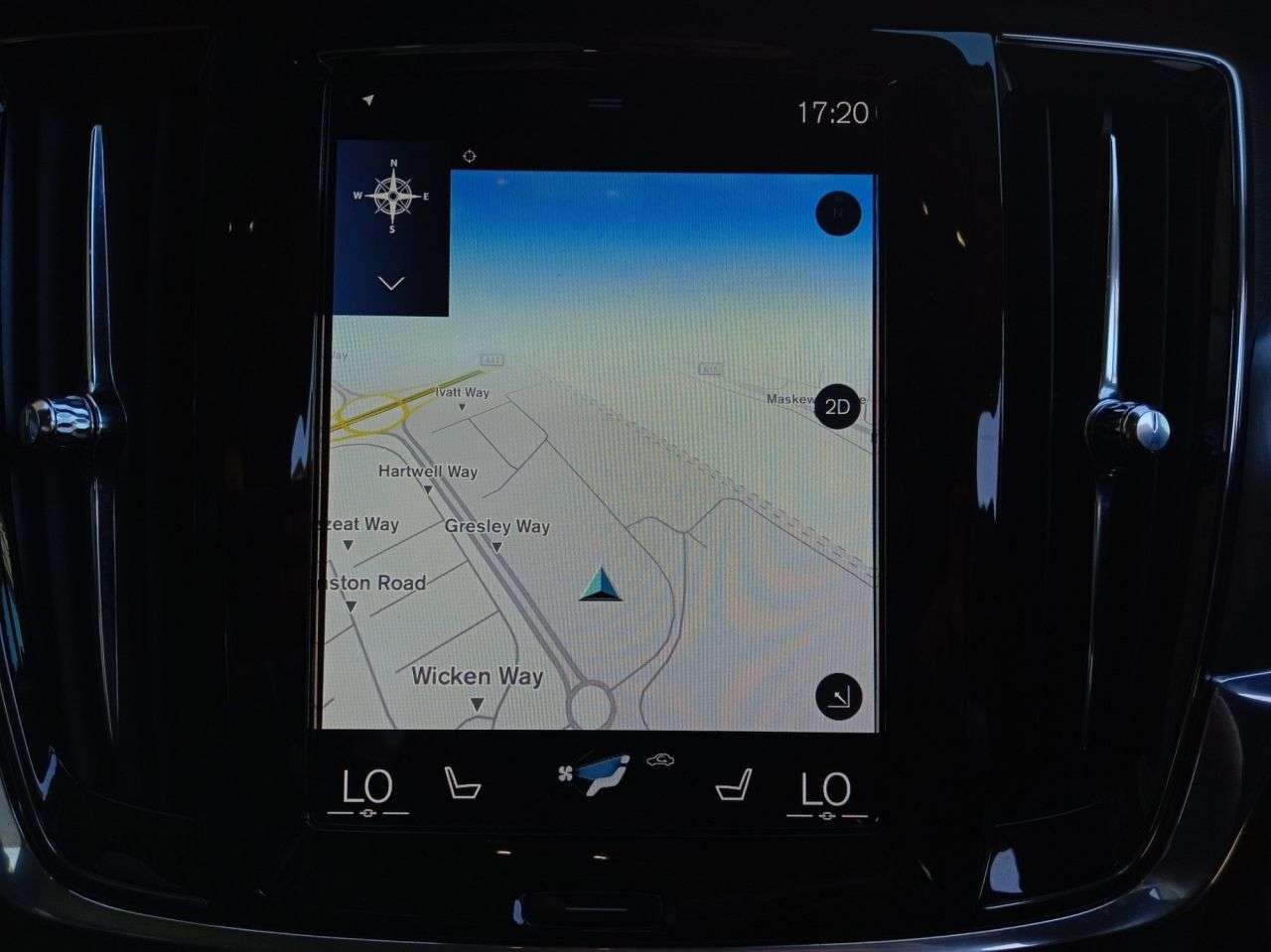 2020 VOLVO S90 2020 VOLVO S90