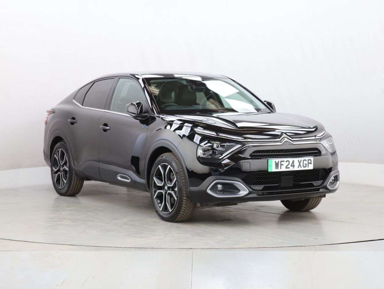 A 2024 CITROEN E-C4 X 50kWh MAX Fastback 4dr Electric Auto (7.4kW Charger) (136 ps) A 2024 CITROEN E-C4 X 50kWh MAX Fastback 4dr Electric Auto (7.4kW Charger) (136 ps)