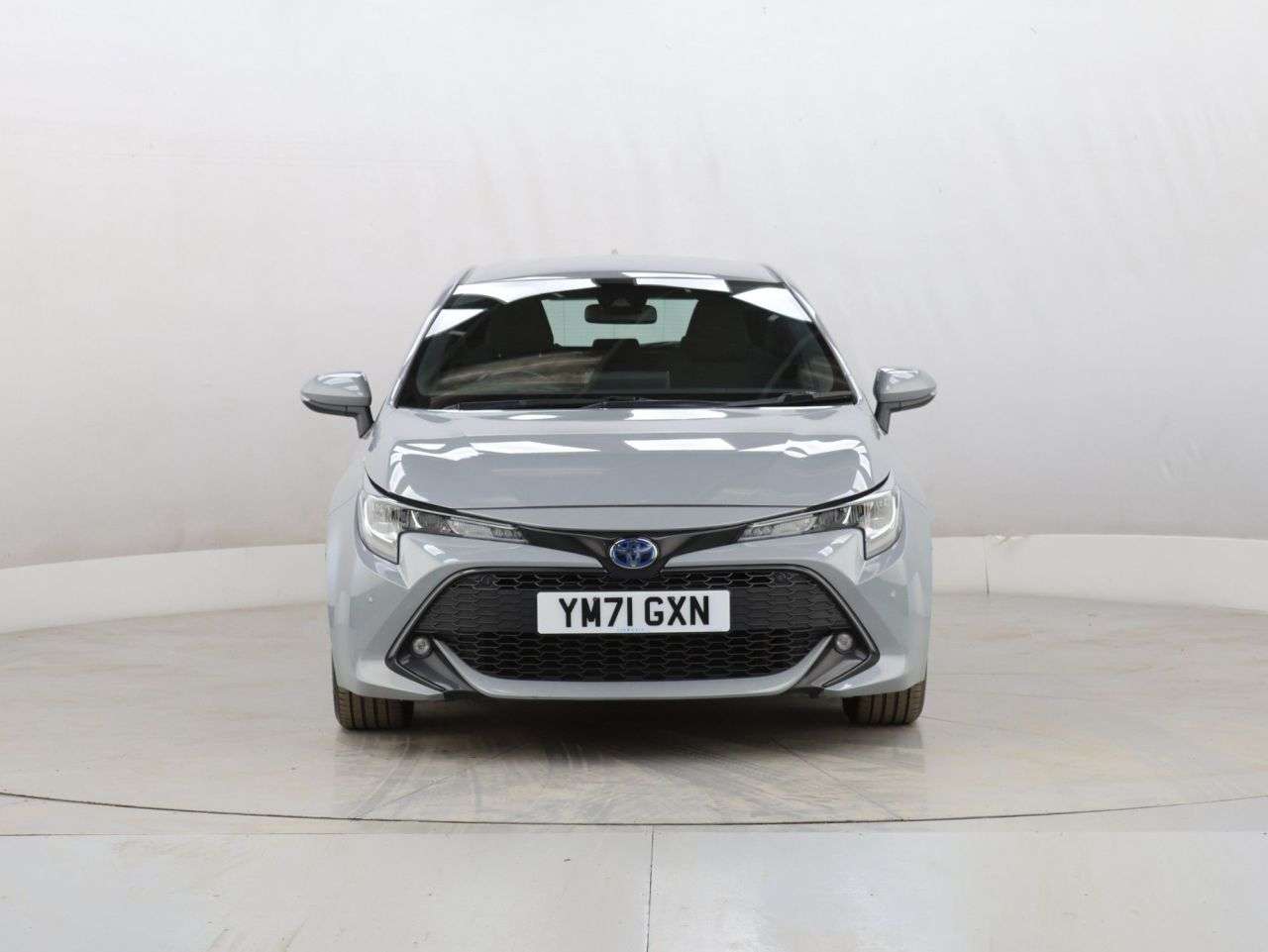 A 2022 TOYOTA COROLLA 1.8 VVT-h GPF Icon Tech Hatchback 5dr Petrol Hybrid CVT Euro 6 (s/s) (122 p A 2022 TOYOTA COROLLA 1.8 VVT-h GPF Icon Tech Hatchback 5dr Petrol Hybrid CVT Euro 6 (s/s) (122 p