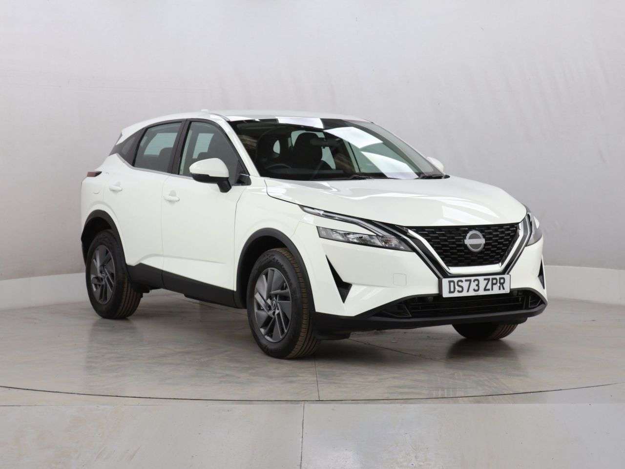 A 2024 NISSAN QASHQAI 1.3 DIG-T MHEV Acenta Premium SUV 5dr Petrol Hybrid XTRON Euro 6 (s/s) (158 A 2024 NISSAN QASHQAI 1.3 DIG-T MHEV Acenta Premium SUV 5dr Petrol Hybrid XTRON Euro 6 (s/s) (158