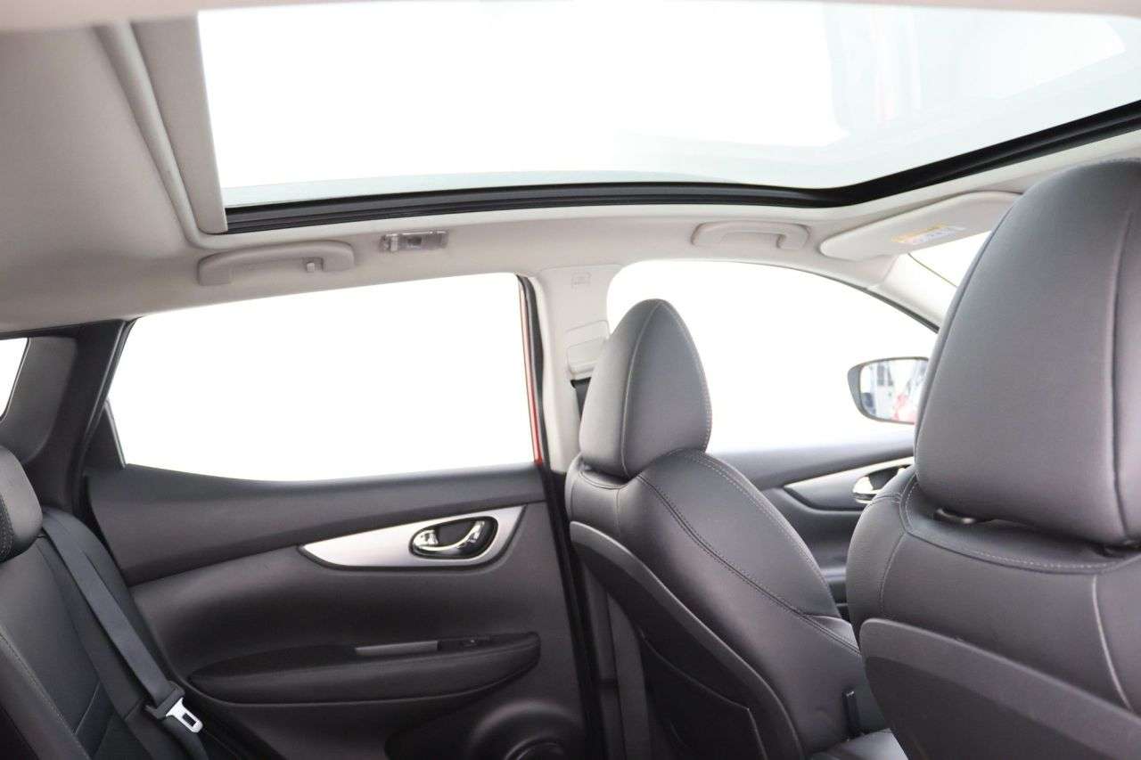 A 2017 NISSAN QASHQAI N-CONNECTA DCI A 2017 NISSAN QASHQAI N-CONNECTA DCI