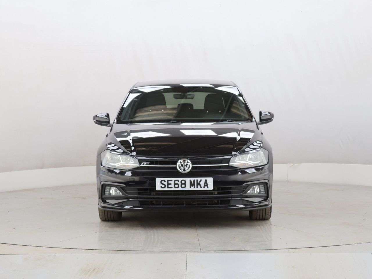 A 2019 VOLKSWAGEN POLO 1.0 TSI GPF R-Line Hatchback 5dr Petrol Manual Euro 6 (s/s) (95 ps) A 2019 VOLKSWAGEN POLO 1.0 TSI GPF R-Line Hatchback 5dr Petrol Manual Euro 6 (s/s) (95 ps)