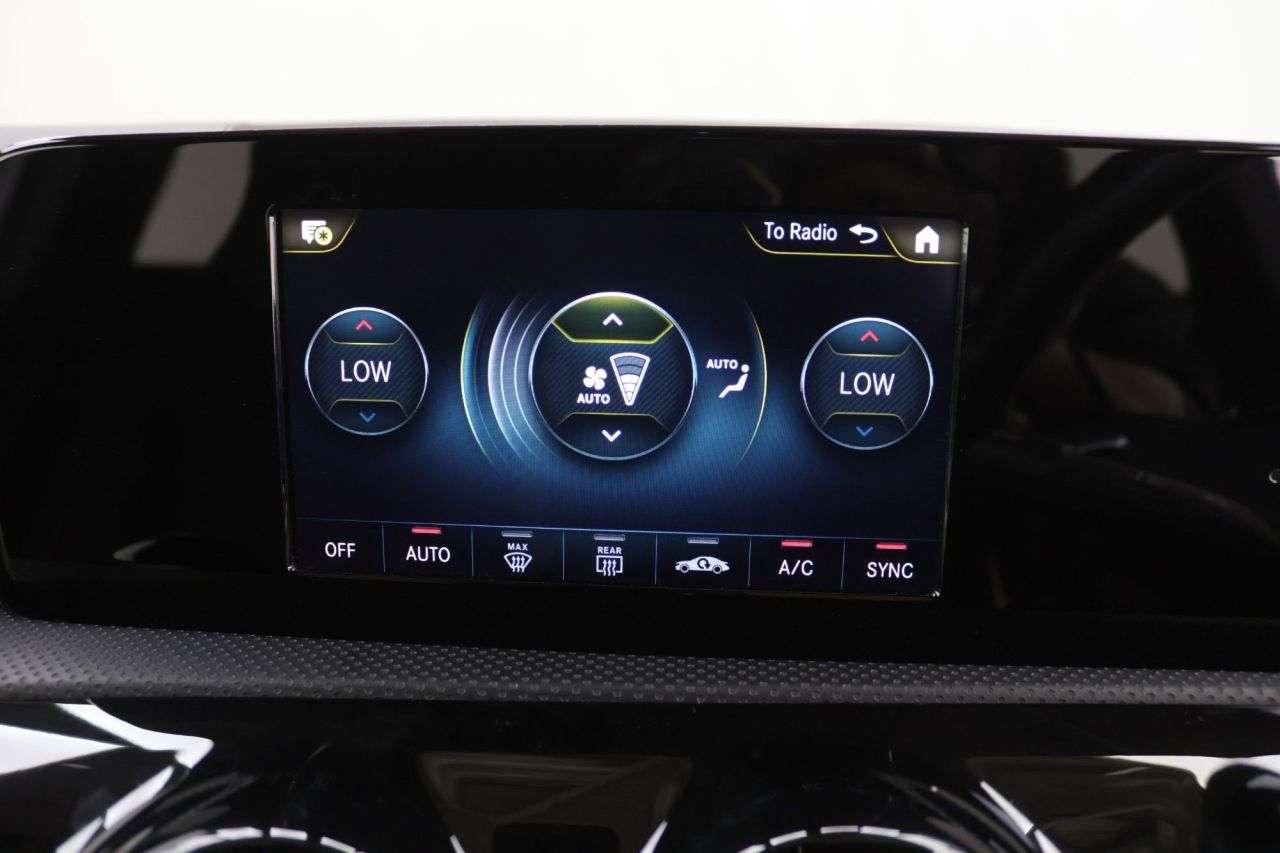 2020 MERCEDES-BENZ A CLASS 2020 MERCEDES-BENZ A CLASS