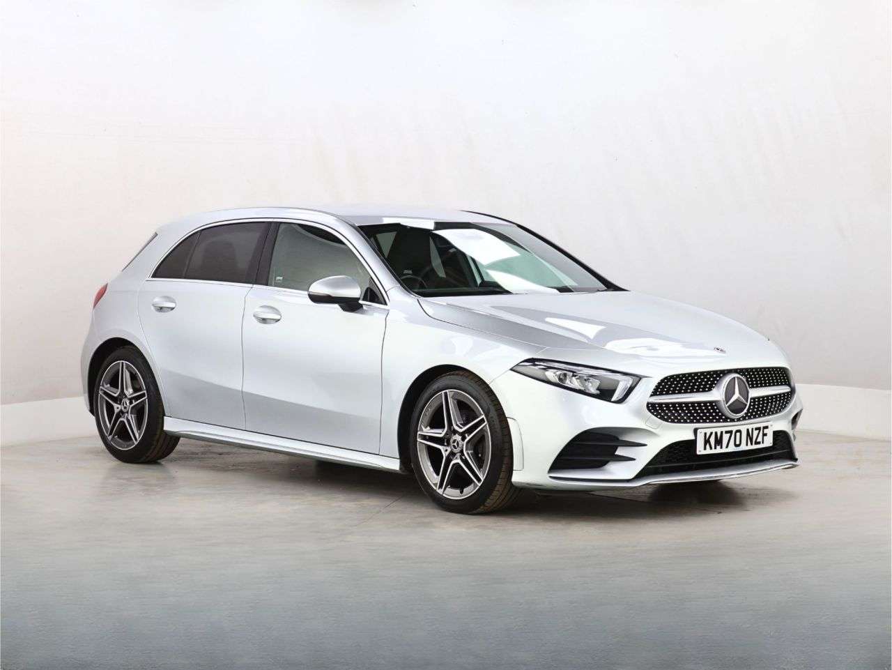 A 2020 MERCEDES-BENZ A CLASS 2.0 A200d AMG Line Hatchback 5dr Diesel 8G-DCT Euro 6 (s/s) (150 ps) A 2020 MERCEDES-BENZ A CLASS 2.0 A200d AMG Line Hatchback 5dr Diesel 8G-DCT Euro 6 (s/s) (150 ps)