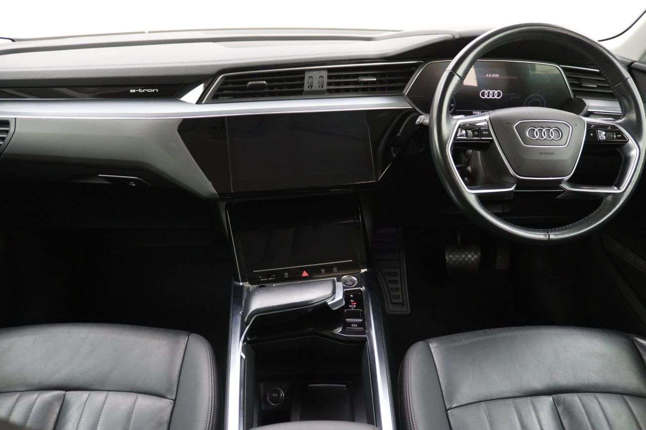2020 AUDI E-TRON 2020 AUDI E-TRON