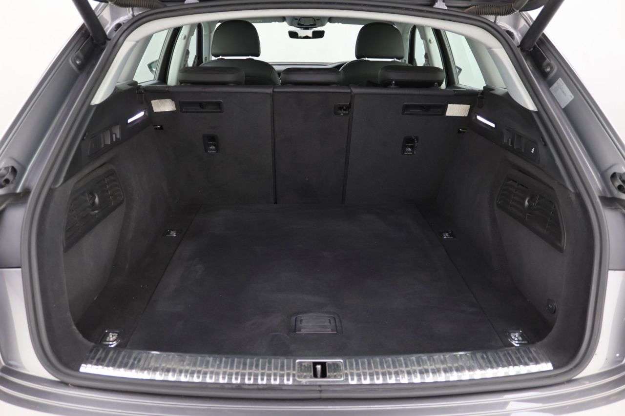 2020 AUDI E-TRON 2020 AUDI E-TRON