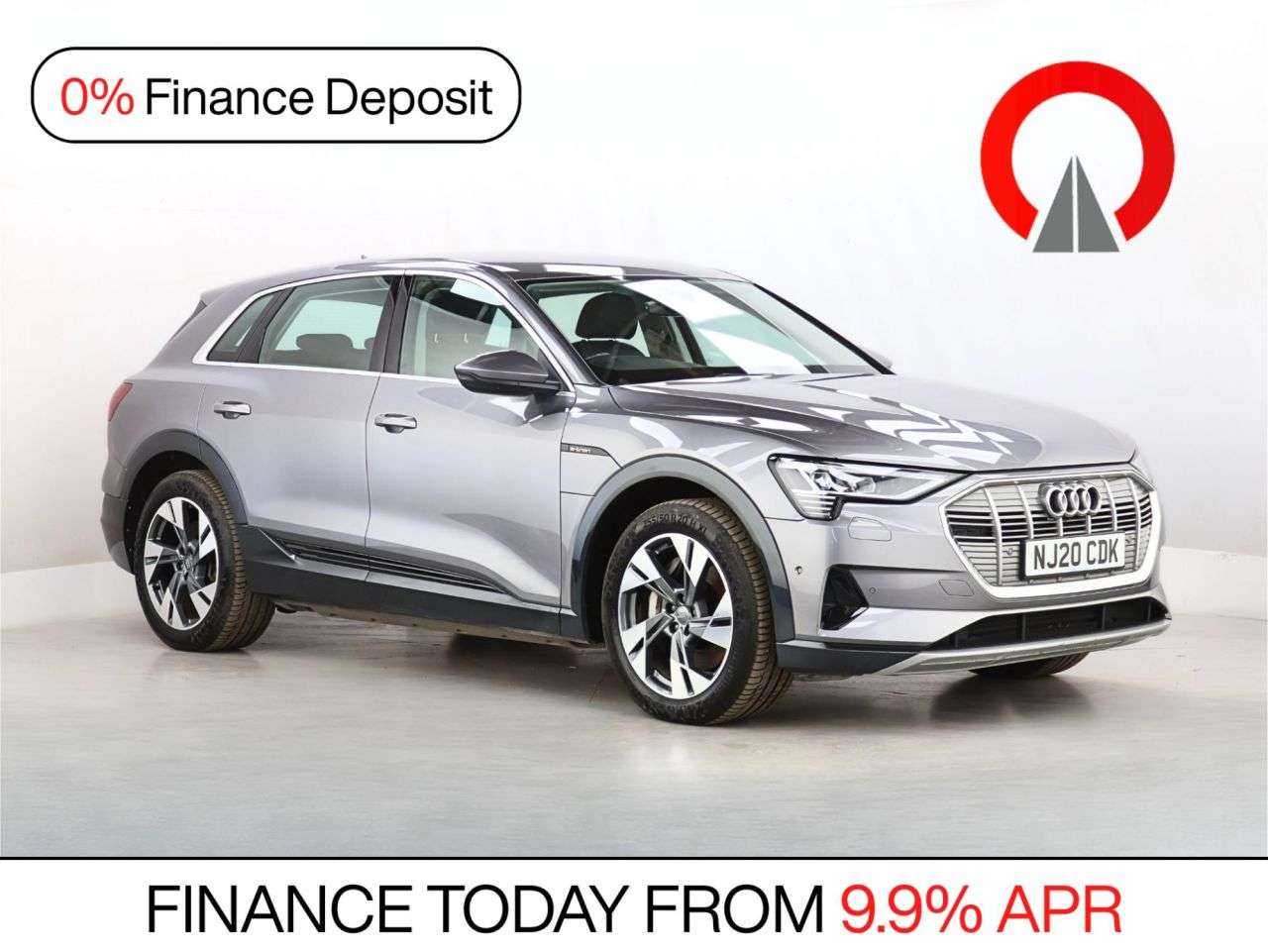 A 2020 AUDI E-TRON 55 SUV 5dr Electric Auto quattro 95kWh (408 ps) A 2020 AUDI E-TRON 55 SUV 5dr Electric Auto quattro 95kWh (408 ps)